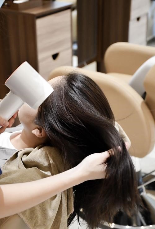 頭髮毛躁保養4正確吹頭髮